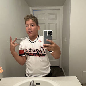 Meet your Posher, Alejandro